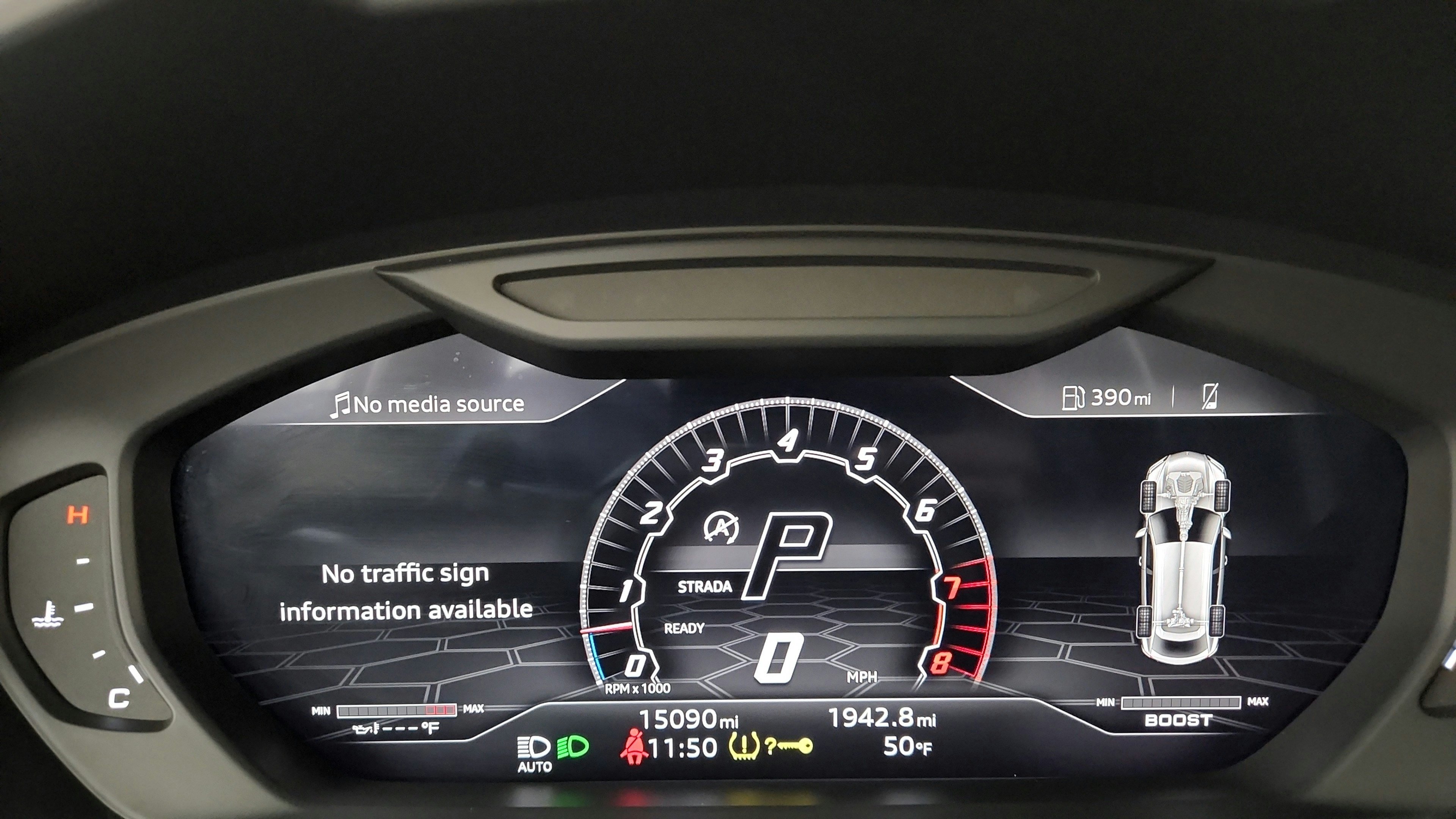 Used 2022 Lamborghini Urus AWD/4WD image 31