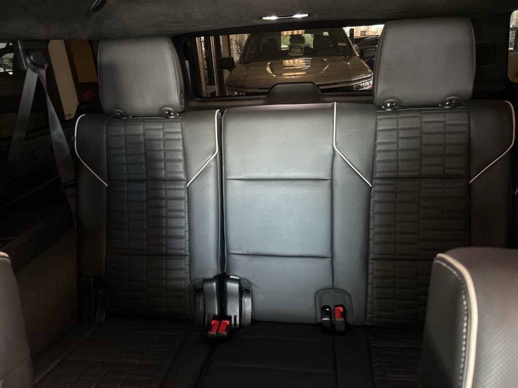 Used 2023 Cadillac Escalade ESV V AWD/4WD image 31