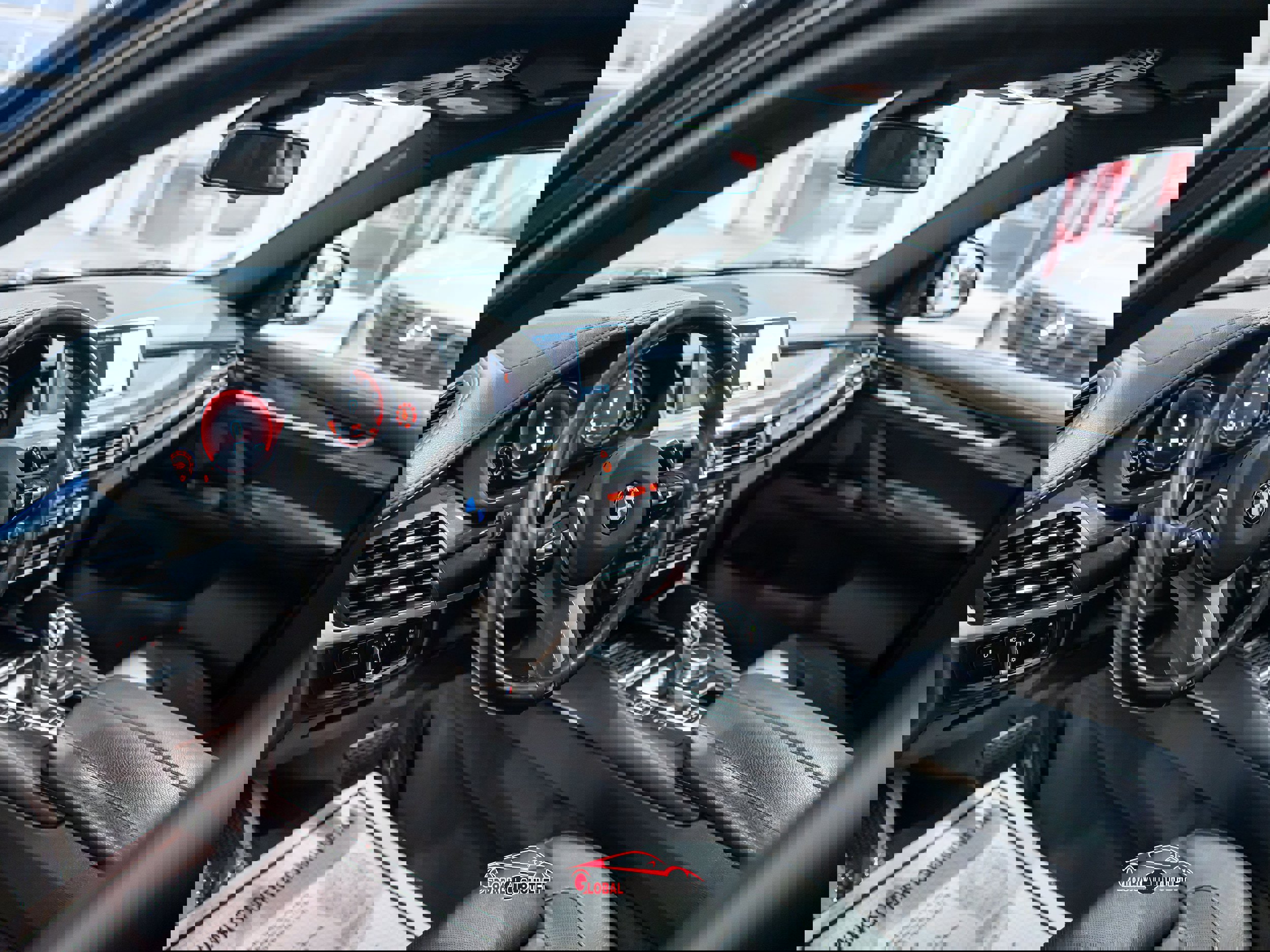 Used 2019 BMW X6 xDrive50i w/ M Sport Package image 13