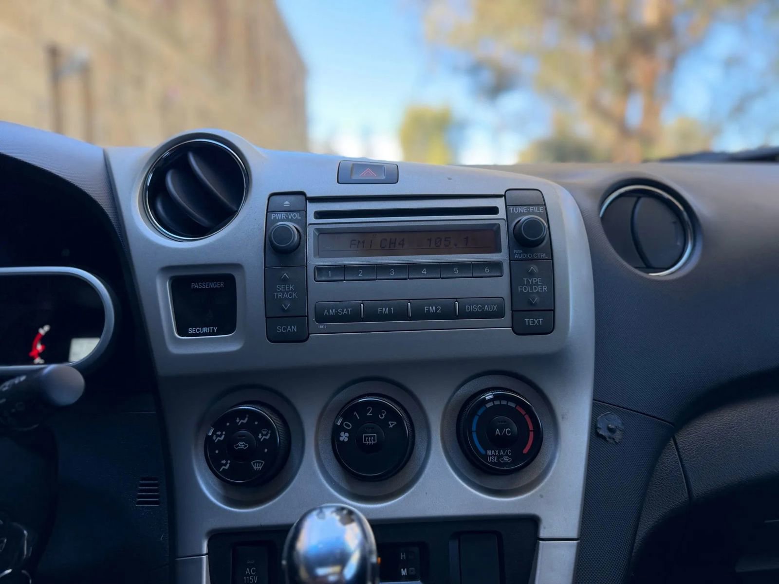 Used 2009 Toyota Matrix S image 26