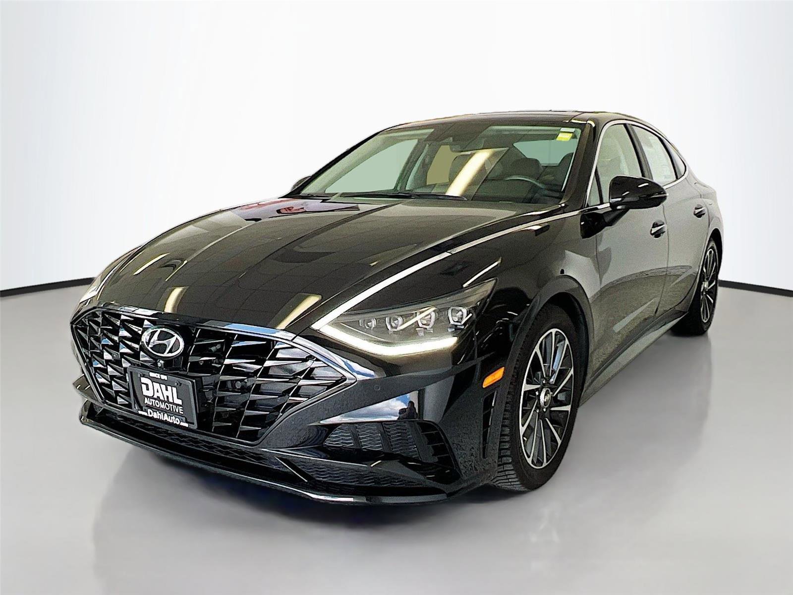 Used 2020 Hyundai Sonata Limited FWD image 4