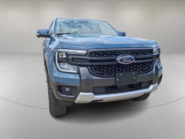 Used 2024 Ford Ranger Lariat w/ FX4 Off-Road Package AWD/4WD video 2