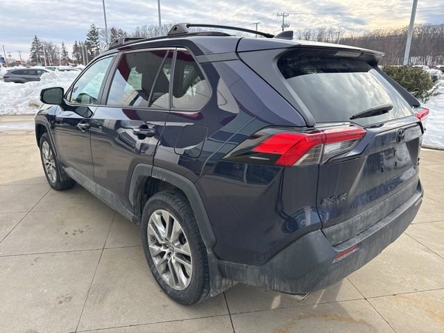 Used 2023 Toyota RAV4 XLE Premium image 5