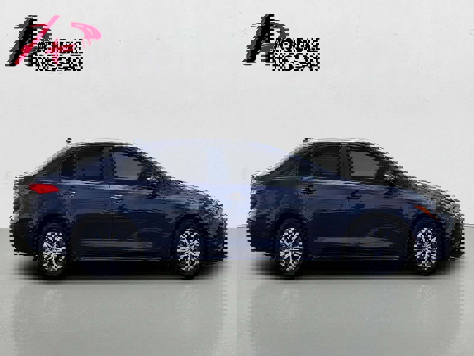 Used 2022 Toyota Corolla LE w/ Premium Interior Package image 8