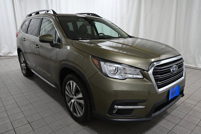 Used 2022 Subaru Ascent Limited w/ Technology Package image 16