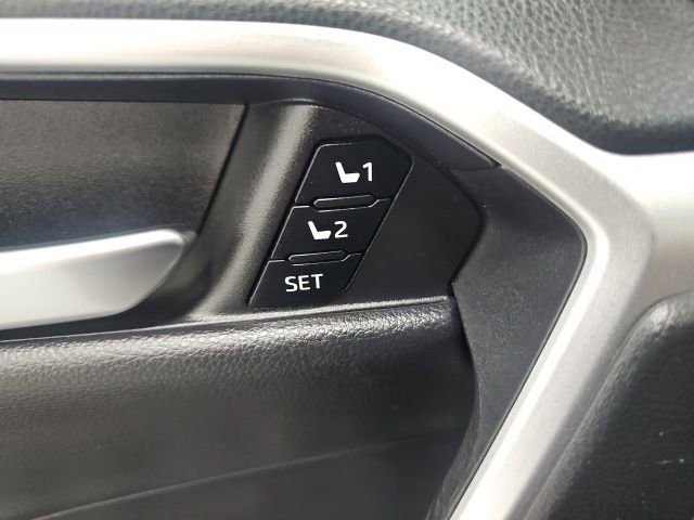 Used 2023 Toyota RAV4 XSE AWD/4WD image 14