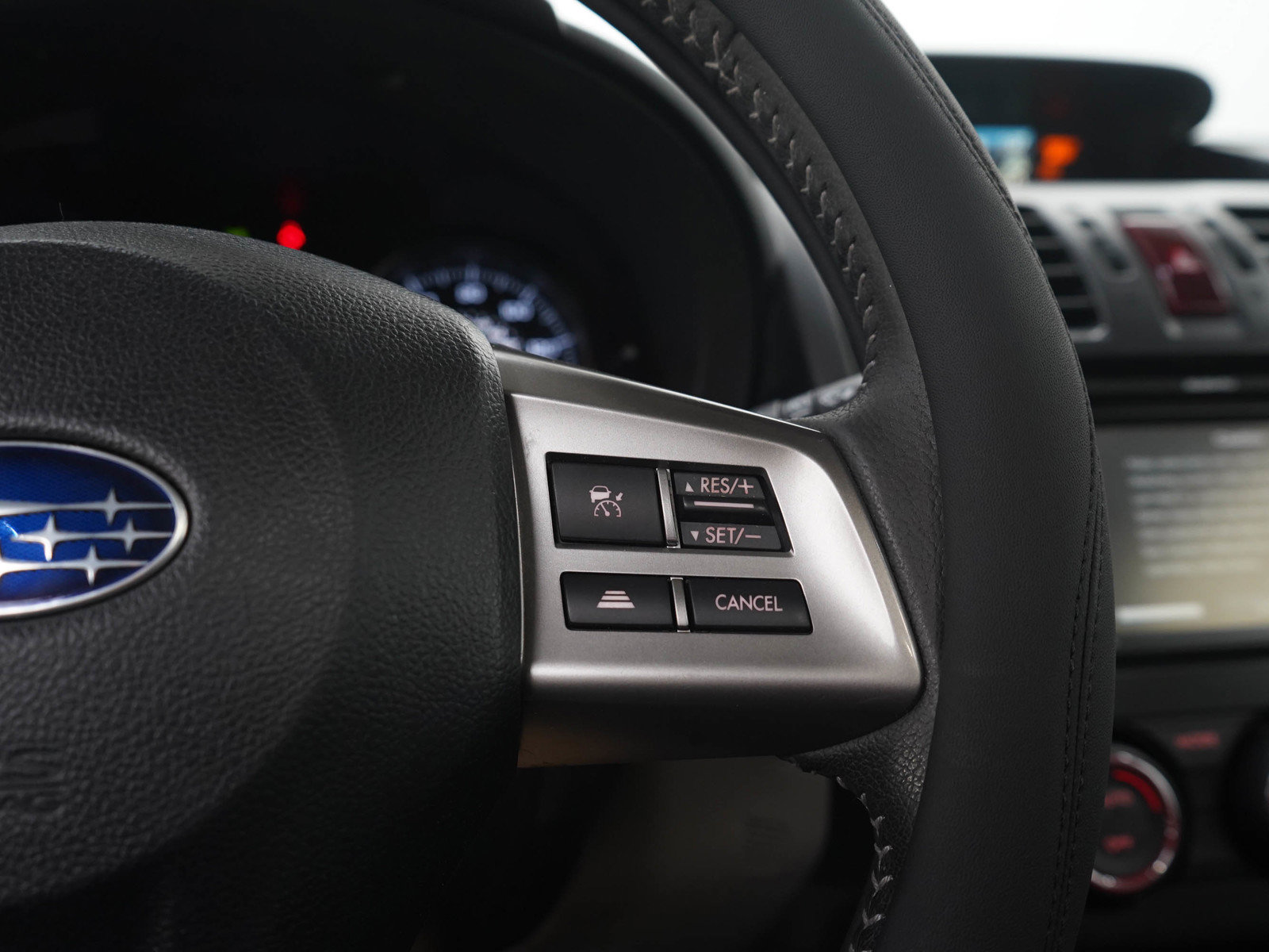 Used 2015 Subaru Forester 2.5i Touring w/ Eyesight & Navigation System AWD/4WD image 27