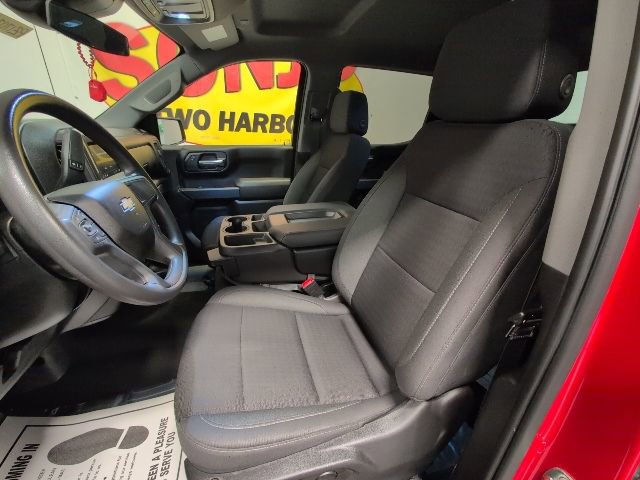 Certified 2023 Chevrolet Silverado 1500 Custom w/ LPO, Dark Essentials Package image 10