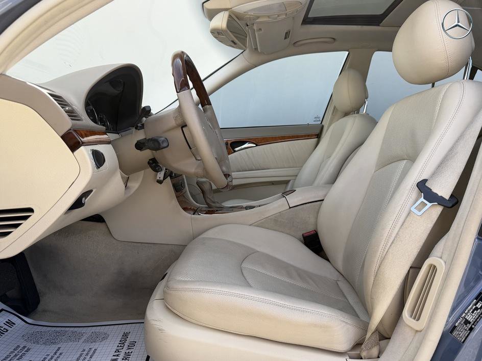 Used 2003 Mercedes-Benz E 500 Sedan image 10