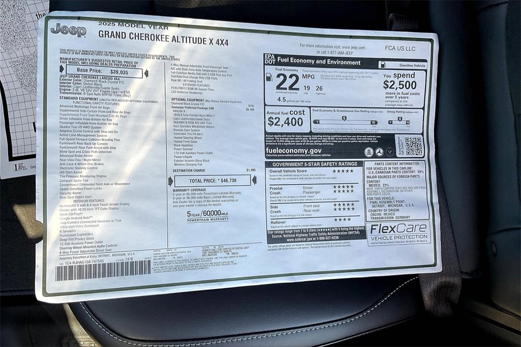 New 2025 Jeep Grand Cherokee Altitude image 14