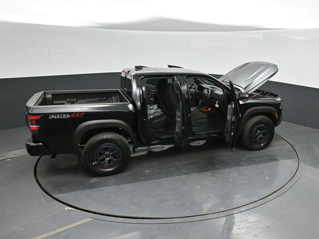 Used 2025 Nissan Frontier PRO-4X image 46