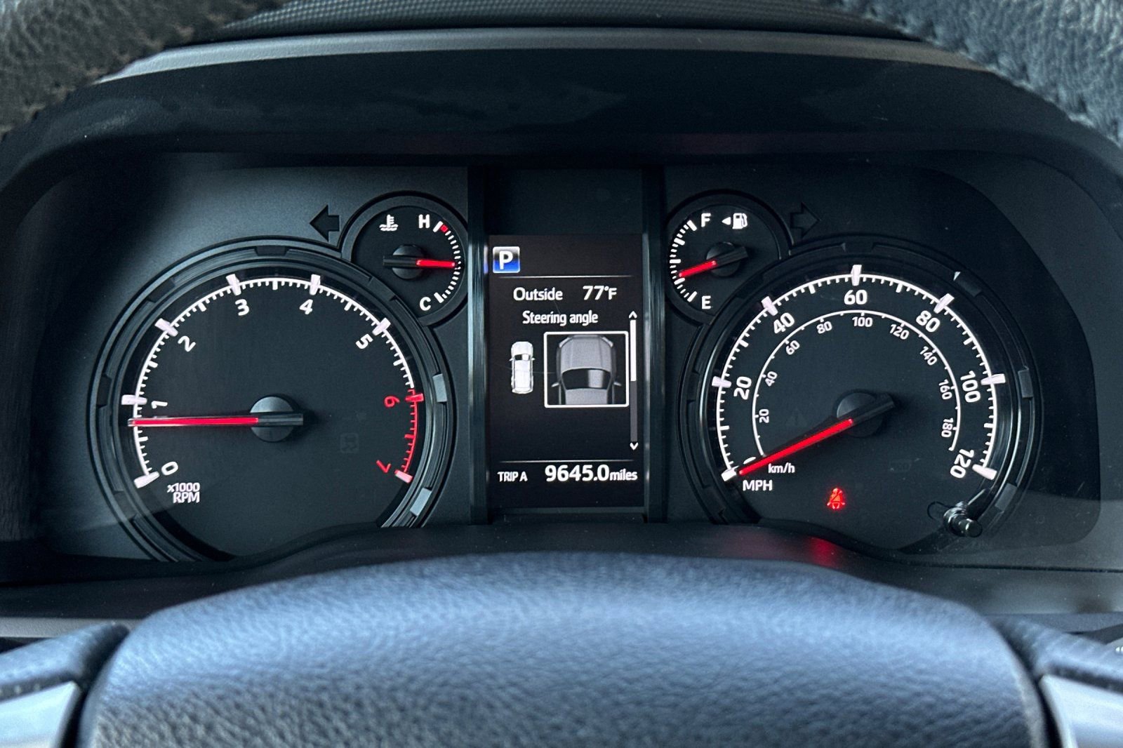 Used 2022 Toyota 4Runner SR5 Premium w/ Moonroof Package RWD image 25