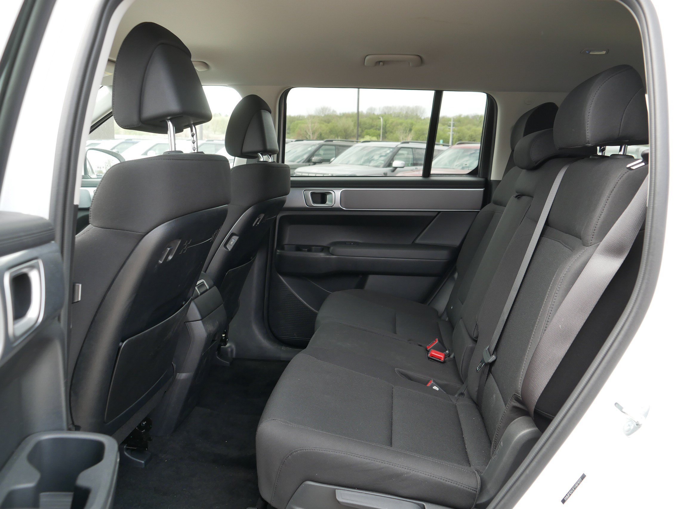 Used 2026 Hyundai Santa Fe SE AWD/4WD image 16