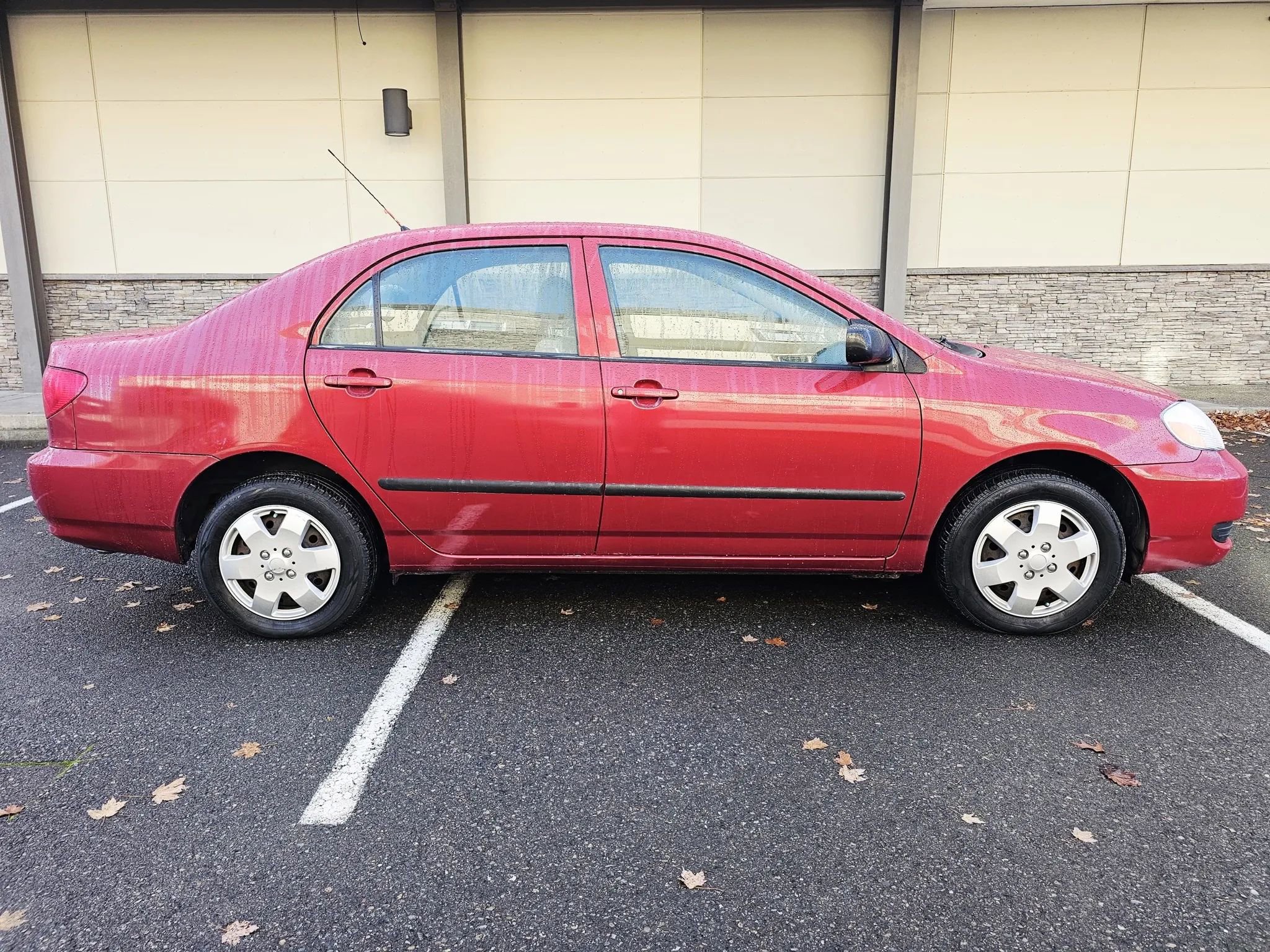 Used 2005 Toyota Corolla CE image 6