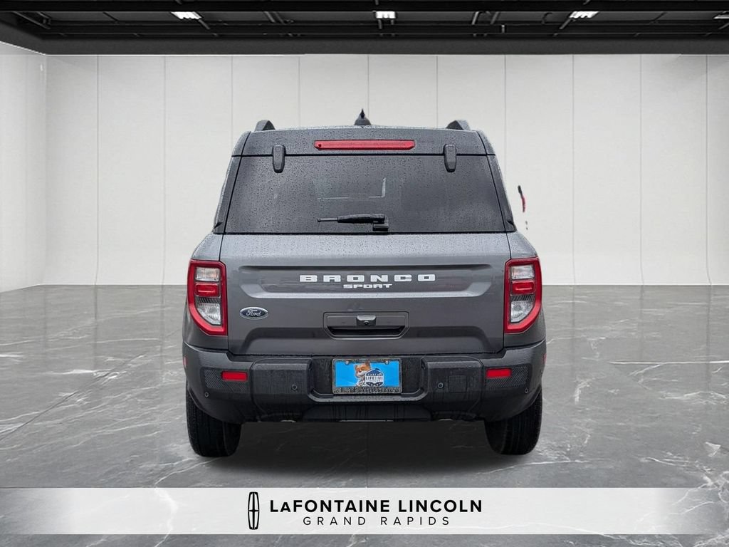 Used 2025 Ford Bronco Sport Outer Banks AWD/4WD image 4