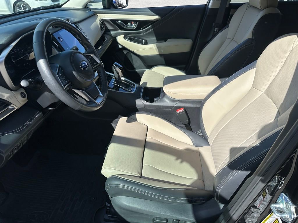 Used 2025 Subaru Outback Limited image 25