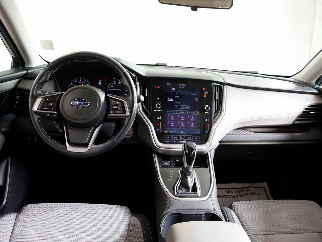 Used 2022 Subaru Outback Premium image 12