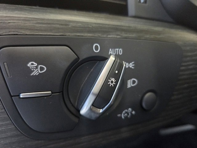 Used 2024 Audi A4 2.0T Premium Plus image 29