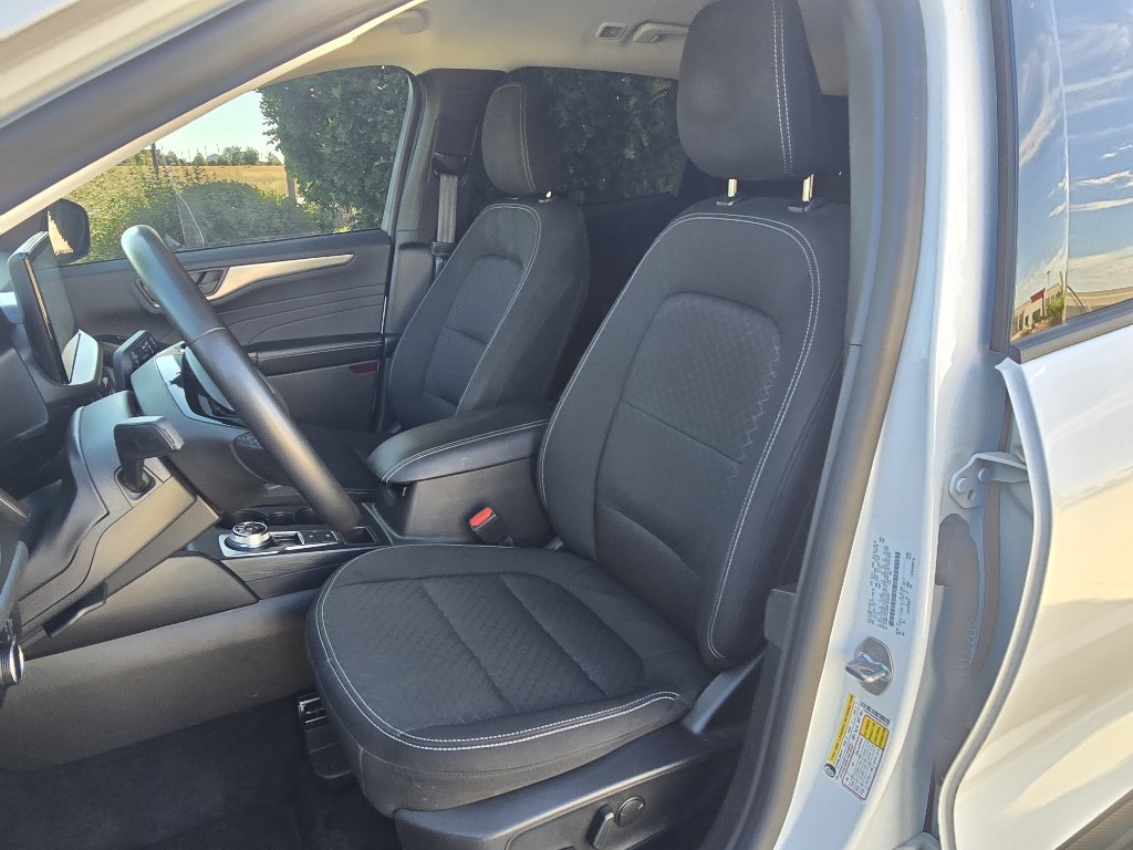 Used 2024 Ford Escape Active w/ Tech Pack #1 AWD/4WD image 14