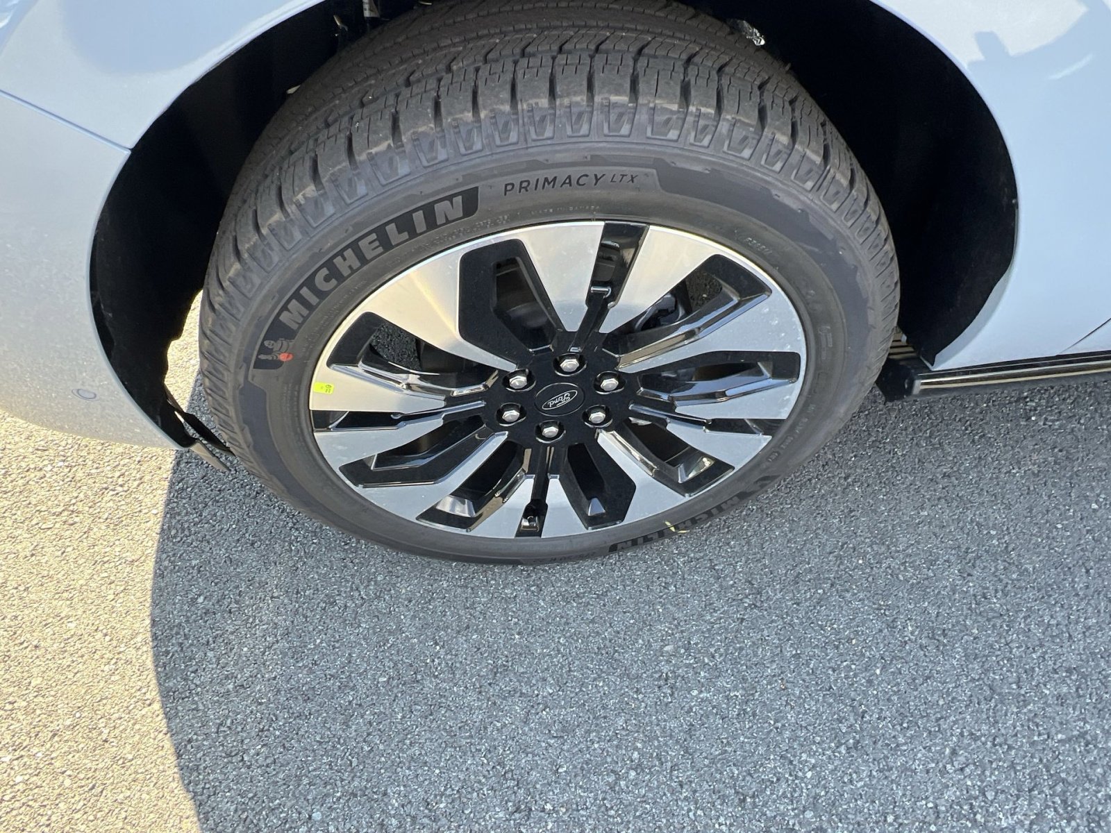 New 2025 Ford Expedition Platinum w/ Driver's Package image 12