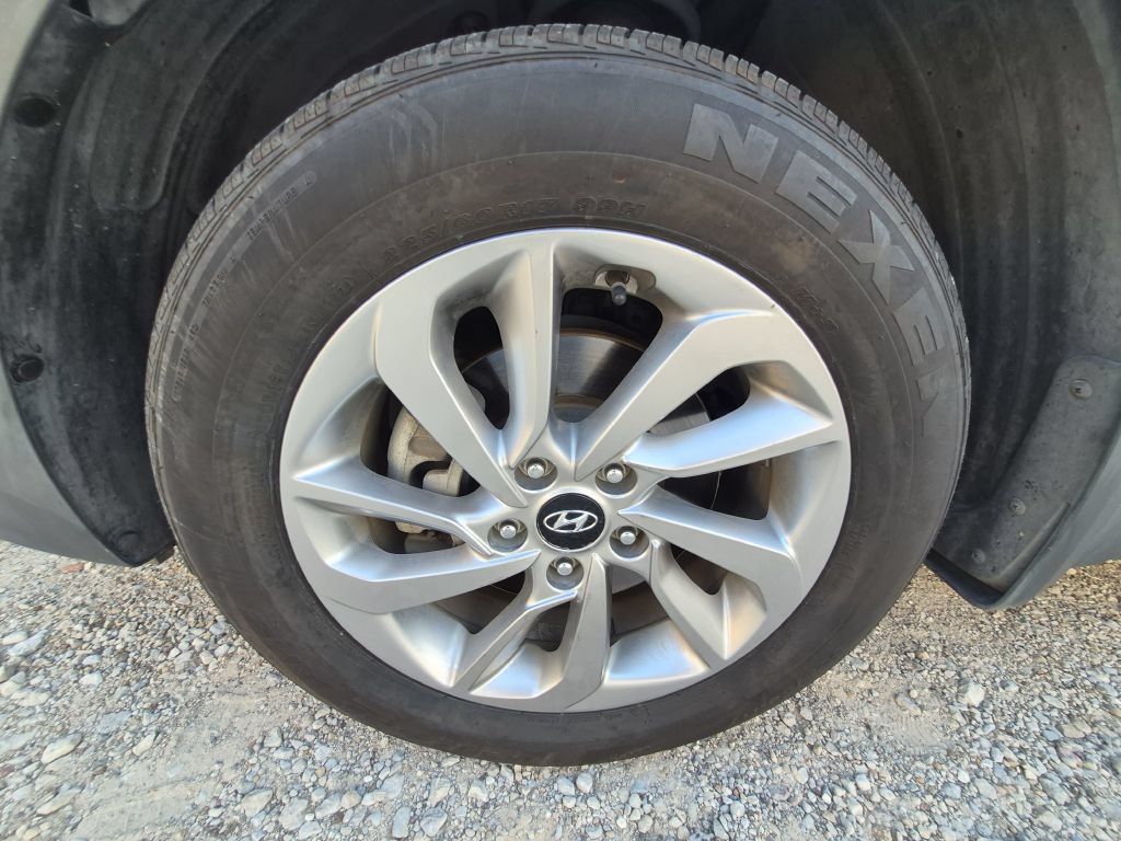 Used 2018 Hyundai Tucson SE FWD image 28