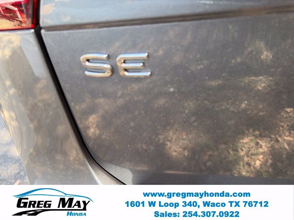 Used 2023 Volkswagen Tiguan SE FWD image 16