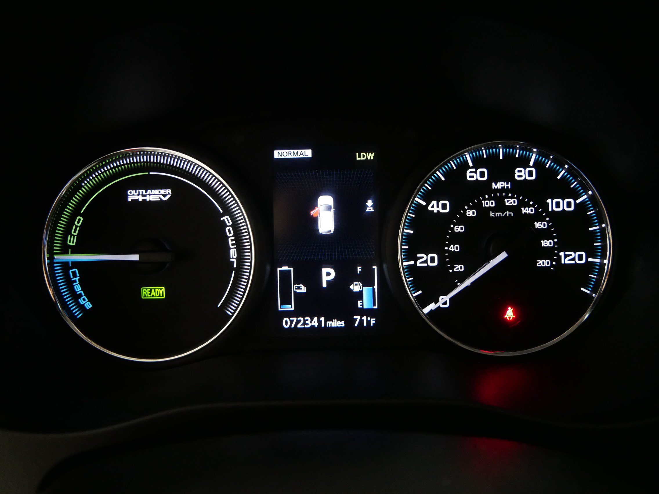 Used 2018 Mitsubishi Outlander GT AWD/4WD image 21