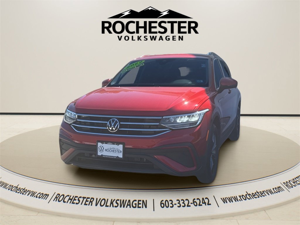 Used 2022 Volkswagen Tiguan SE image 1