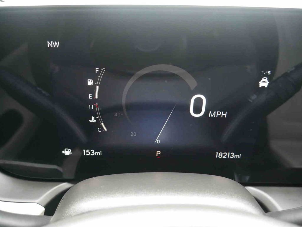 Used 2024 Buick Encore GX Avenir w/ Avenir Technology Package image 38