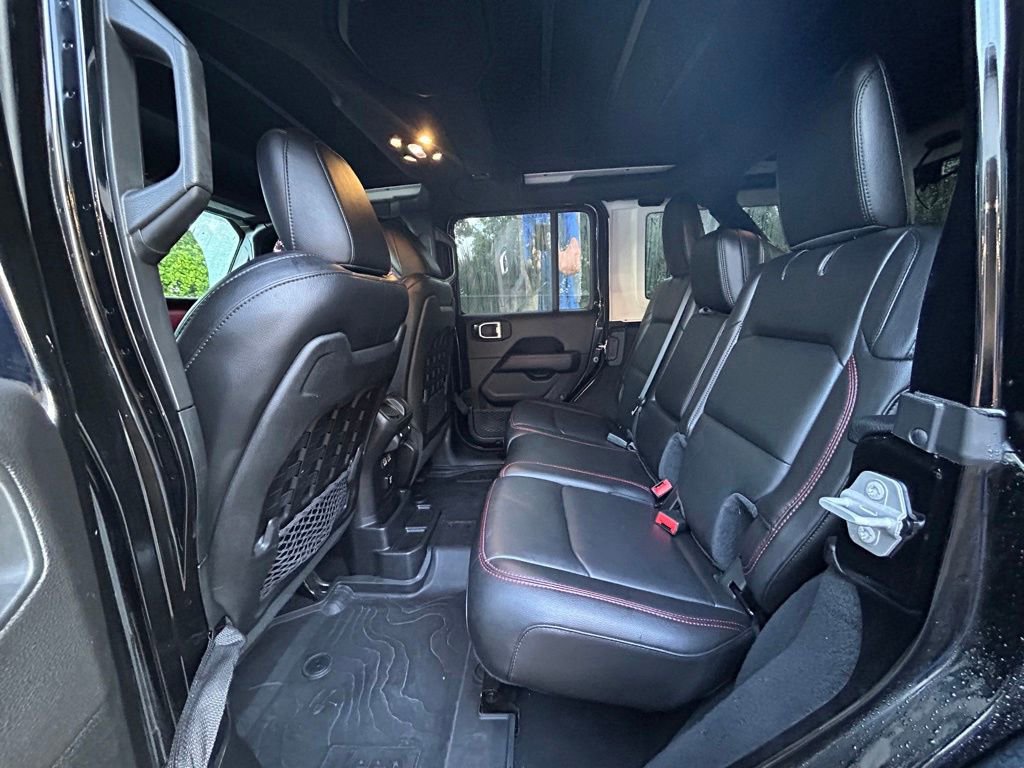 Used 2020 Jeep Wrangler Unlimited Rubicon AWD/4WD image 32