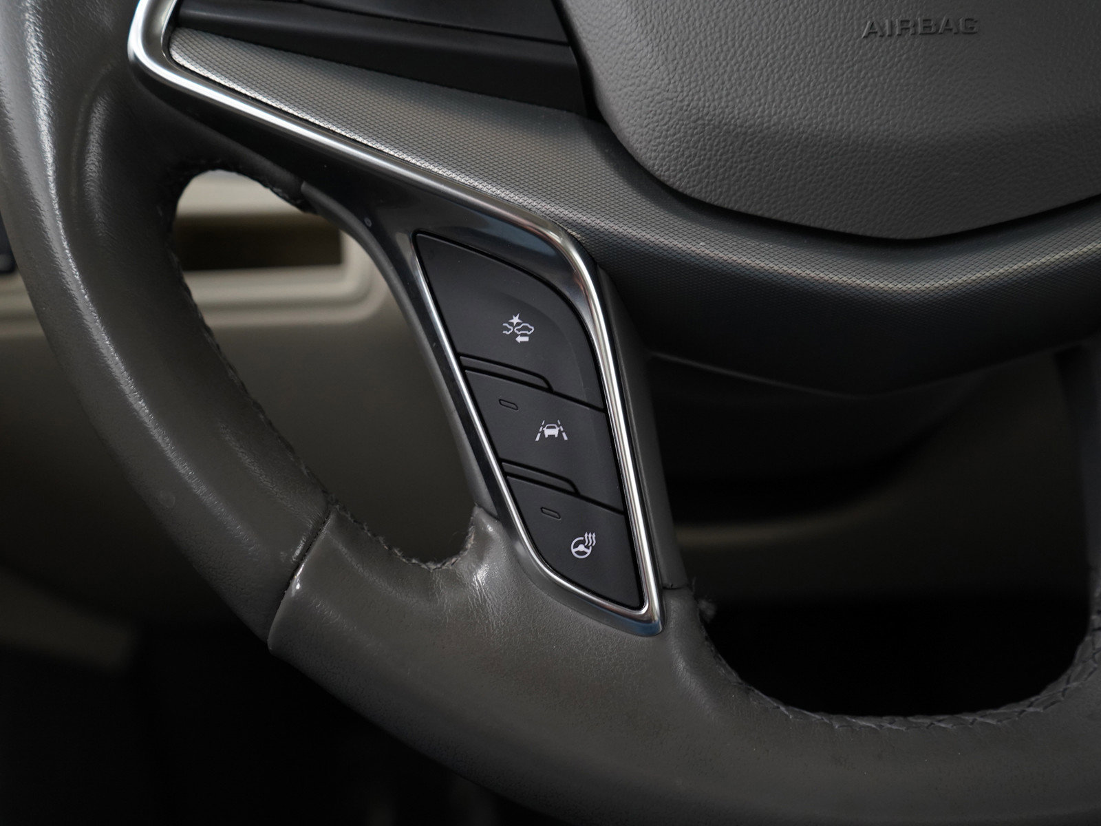 Used 2021 Cadillac XT5 Premium Luxury image 30