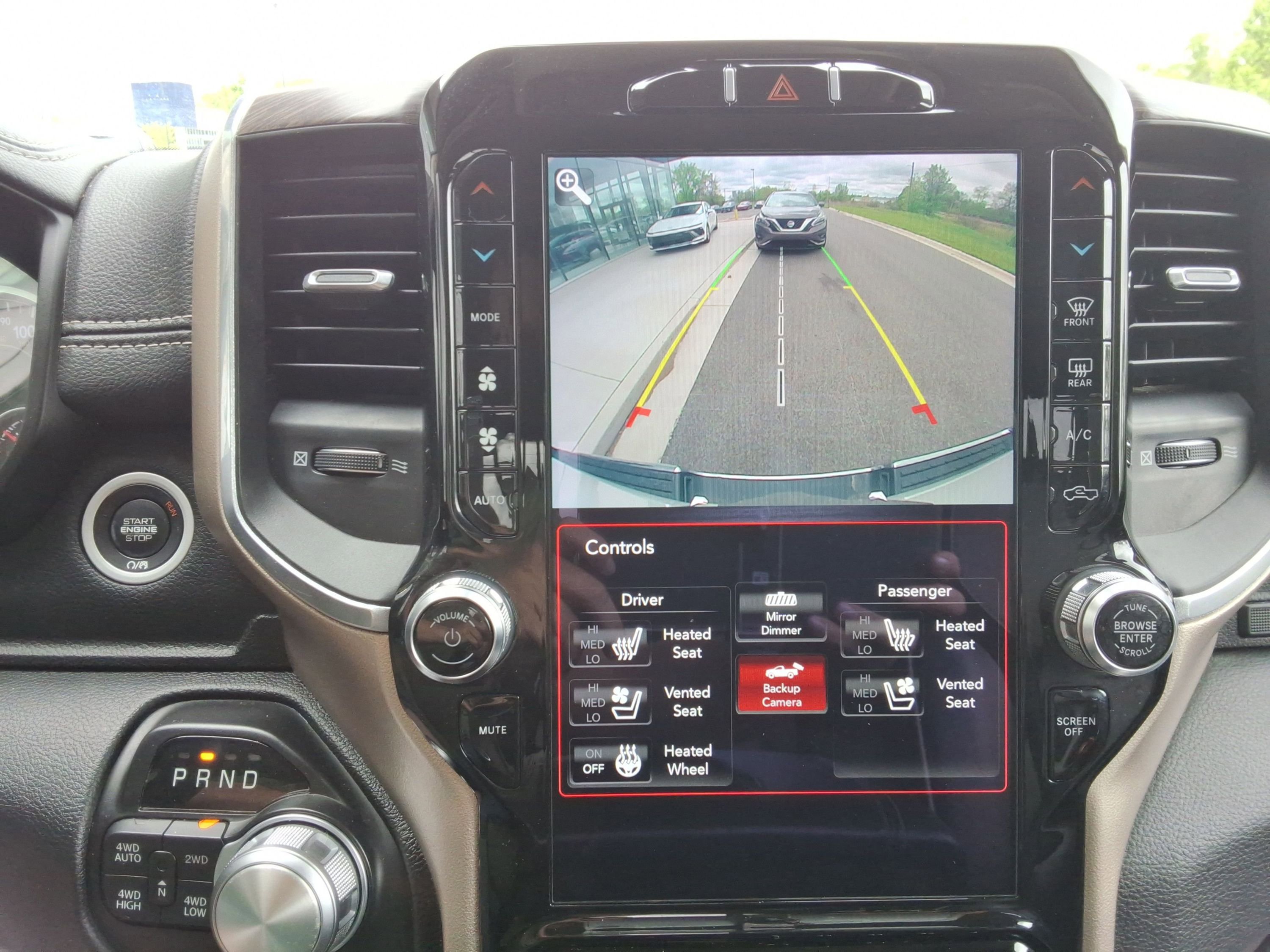 Used 2020 RAM 1500 Laramie AWD/4WD image 16