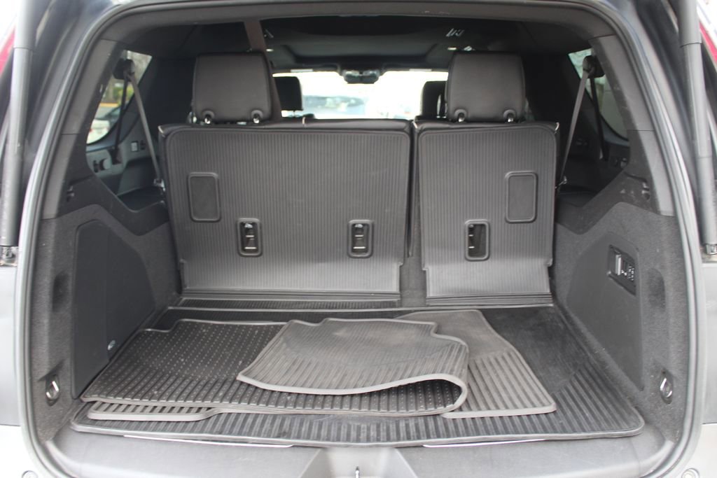 Used 2021 Cadillac Escalade ESV Premium Luxury w/ Driver Assist Tech Package AWD/4WD image 25