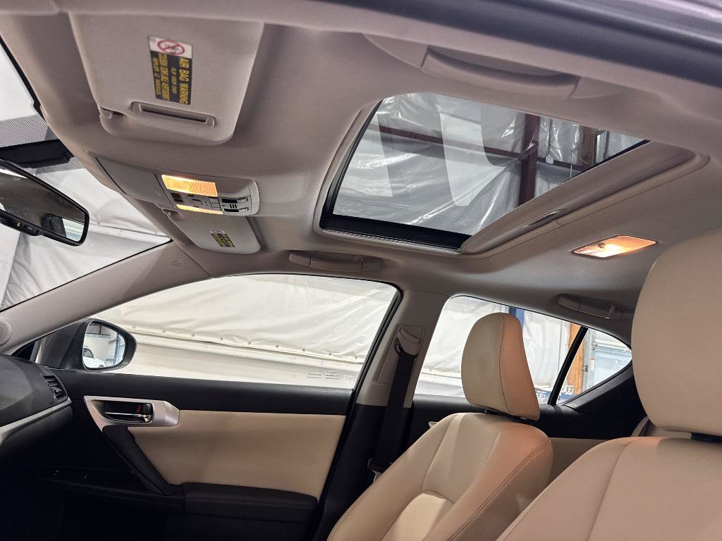 Used 2012 Lexus CT 200h Premium w/ Premium Audio Pkg FWD image 42