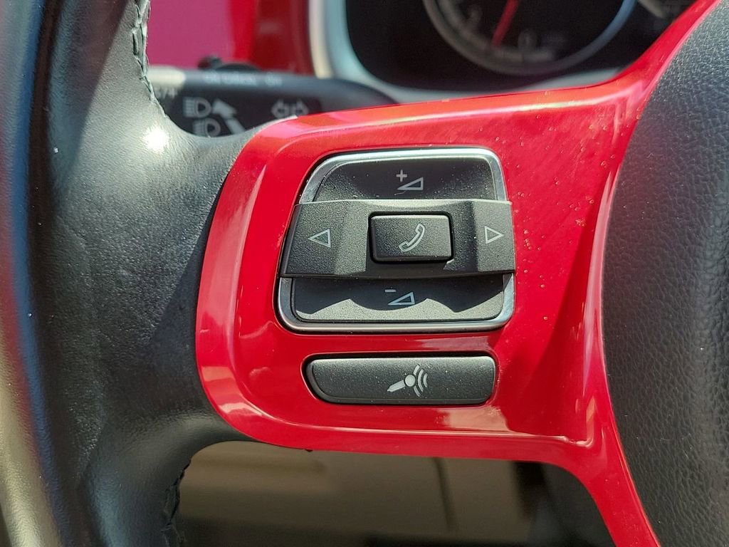 Used 2013 Volkswagen Beetle 2.5 image 31