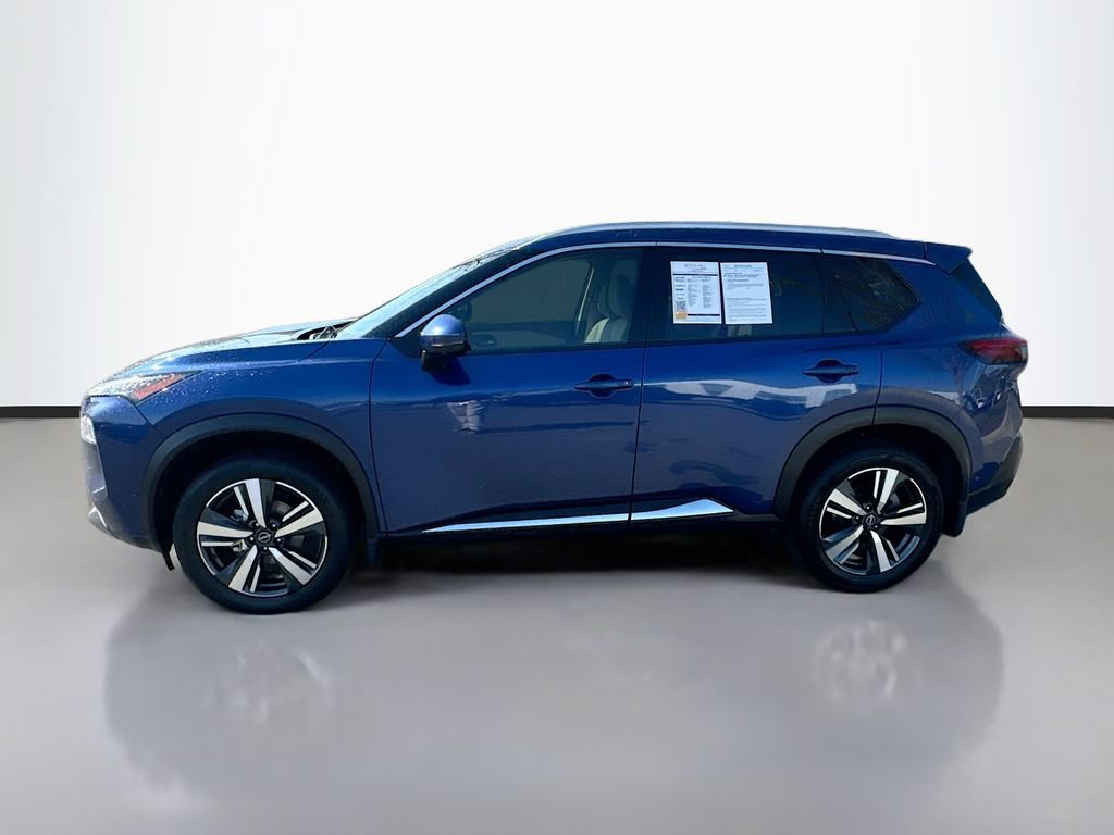 Used 2023 Nissan Rogue SL w/ SL Premium Package image 4