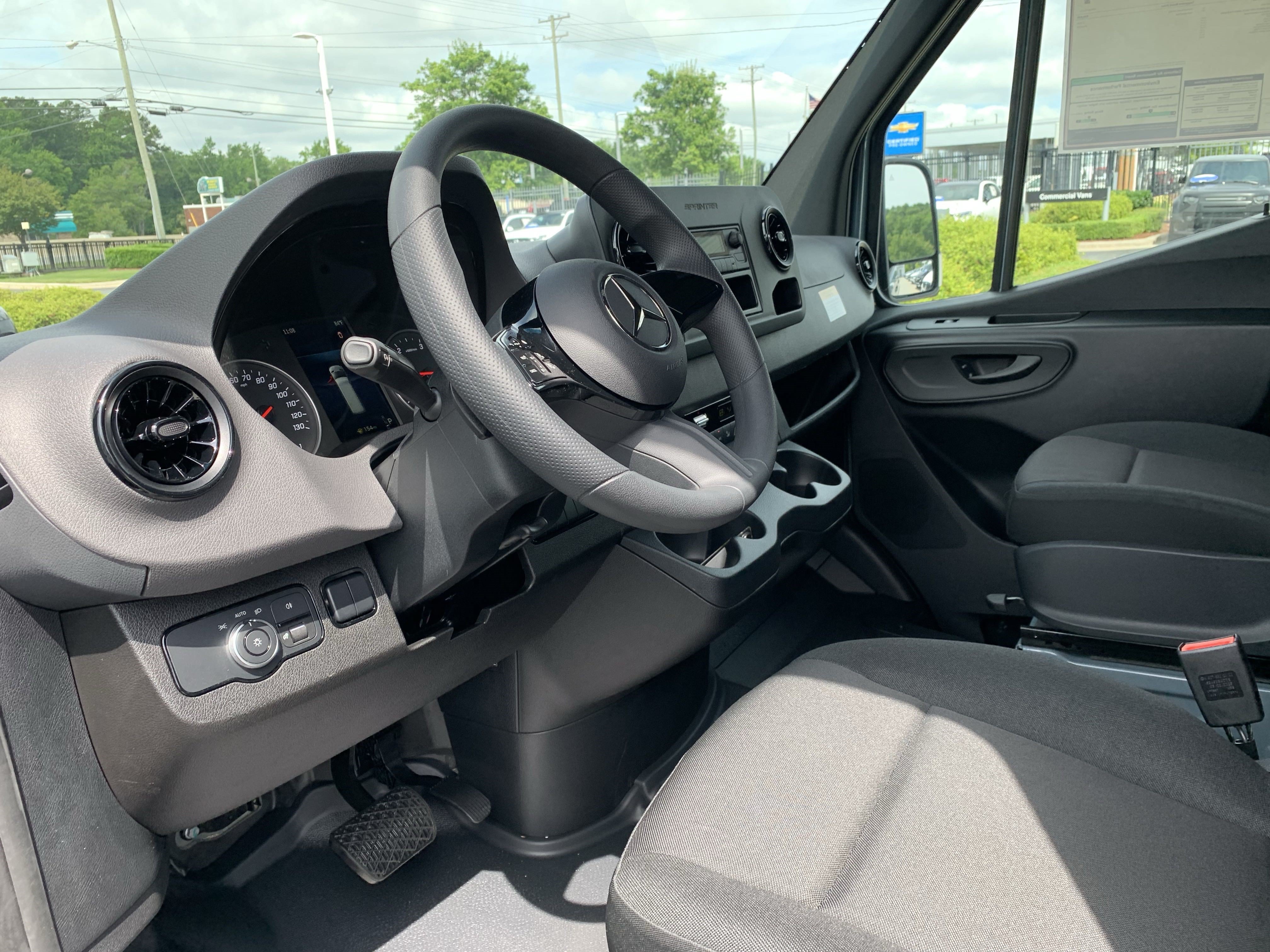 New 2025 Mercedes-Benz Sprinter 2500 image 17