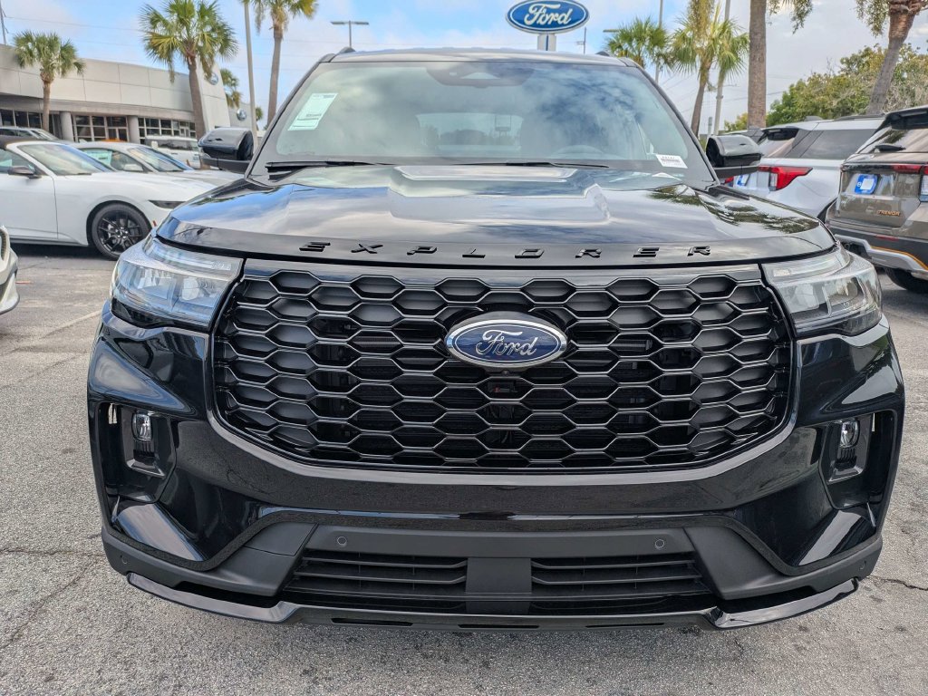 New 2026 Ford Explorer ST-Line RWD image 9