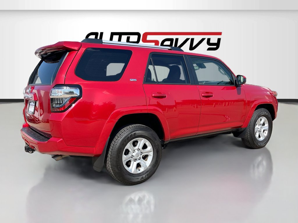 Used 2024 Toyota 4Runner SR5 RWD image 7