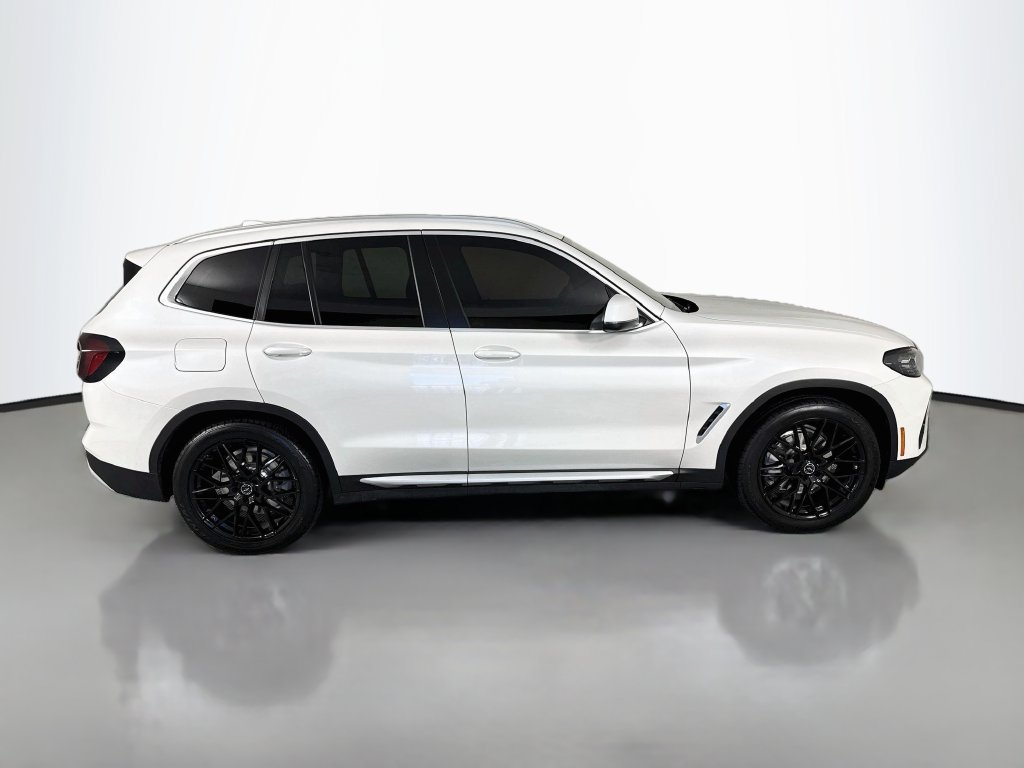 Used 2022 BMW X3 xDrive30i w/ Premium Package 2 AWD/4WD image 8