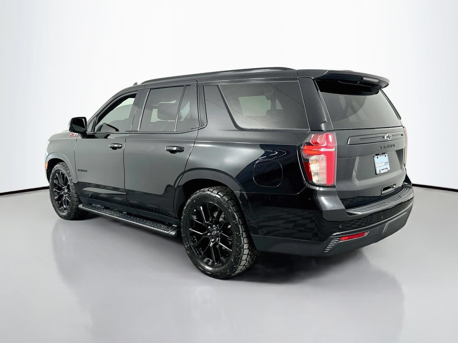 Used 2023 Chevrolet Tahoe Z71 w/ Off-Road Capability Package AWD/4WD image 6
