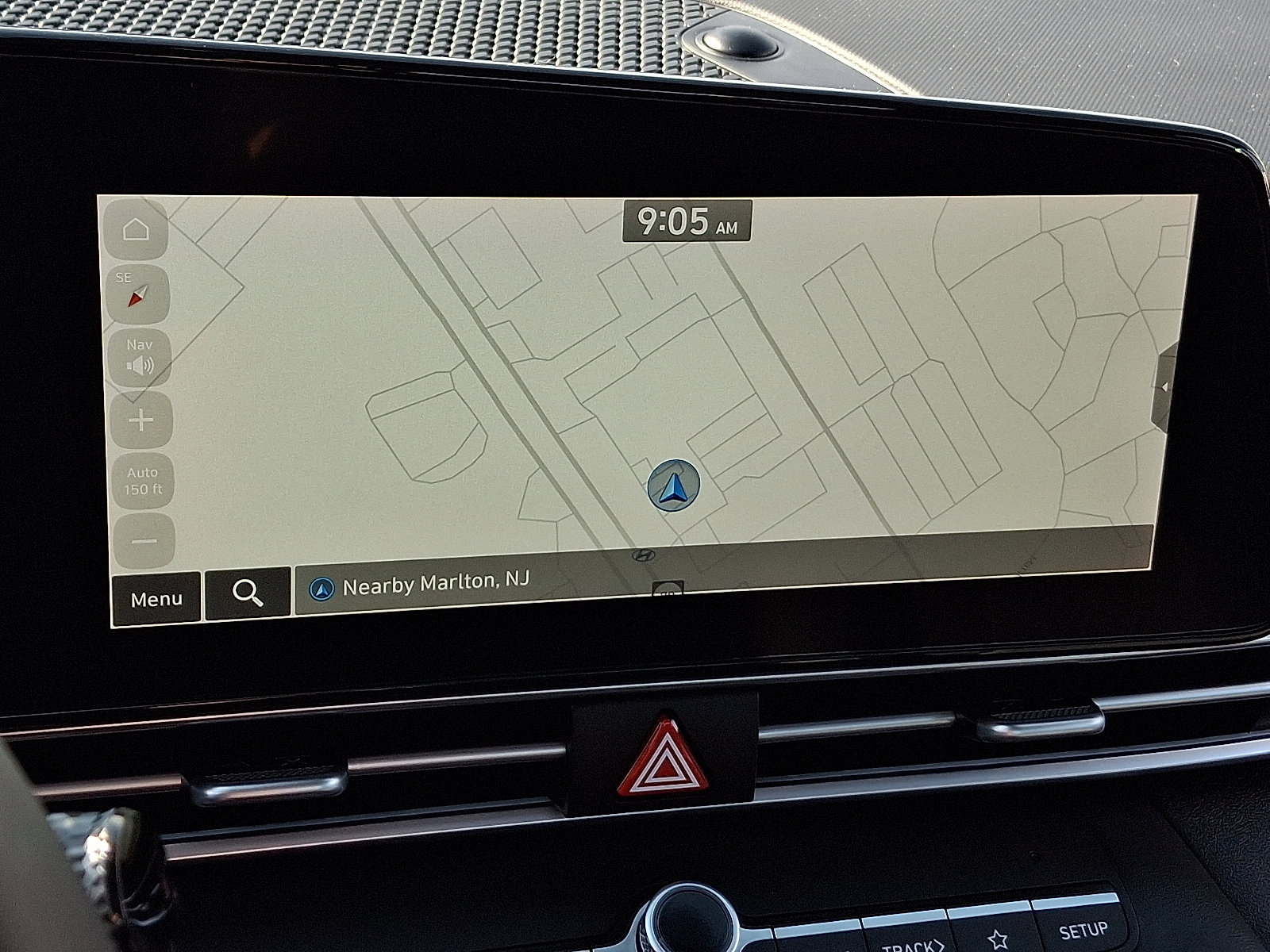 Certified 2023 Hyundai Elantra Limited FWD image 17