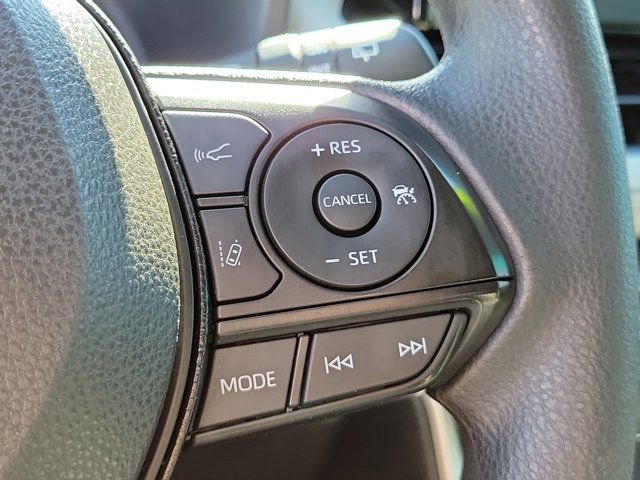 Used 2019 Toyota RAV4 XLE w/ Convenience Package image 26