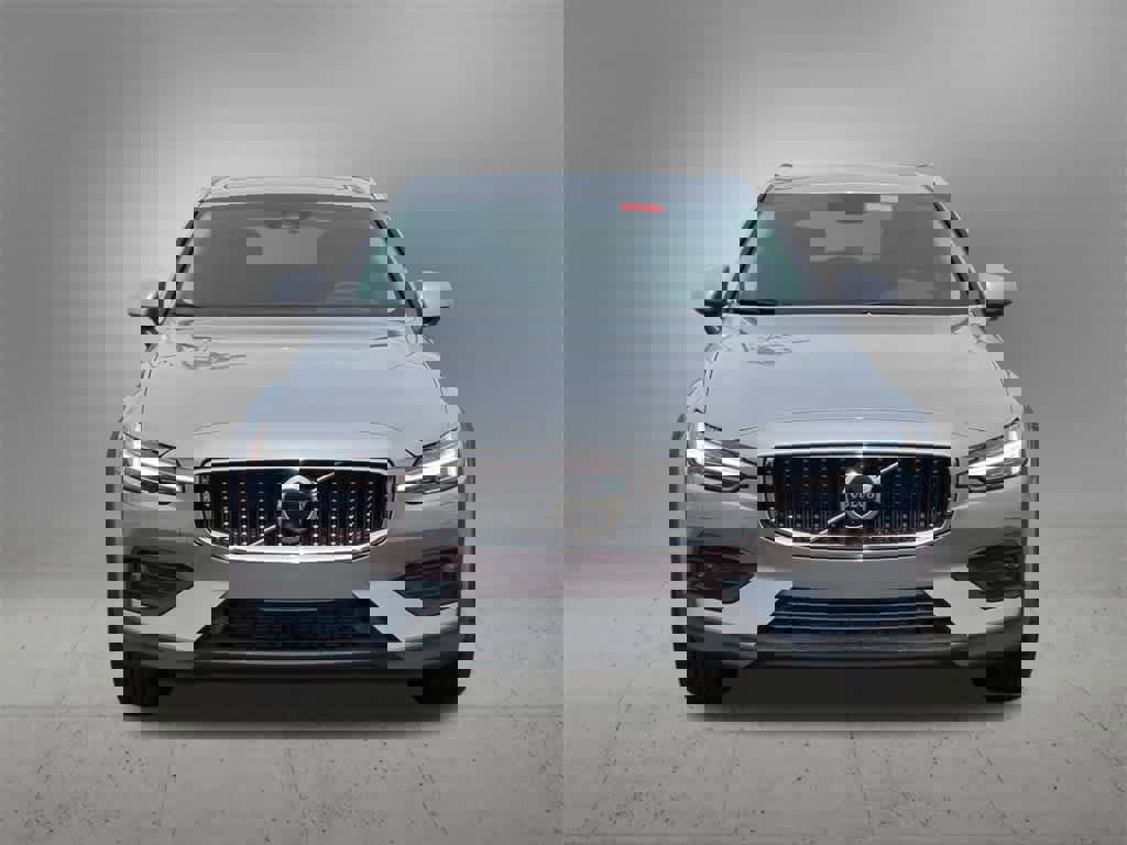 New 2026 Volvo V60 B5 Cross Country Ultra w/ Protection Package Premier image 9