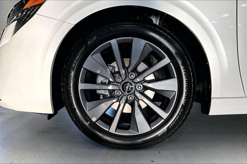 New 2026 Nissan Sentra SL w/ Floor Mat Package image 12