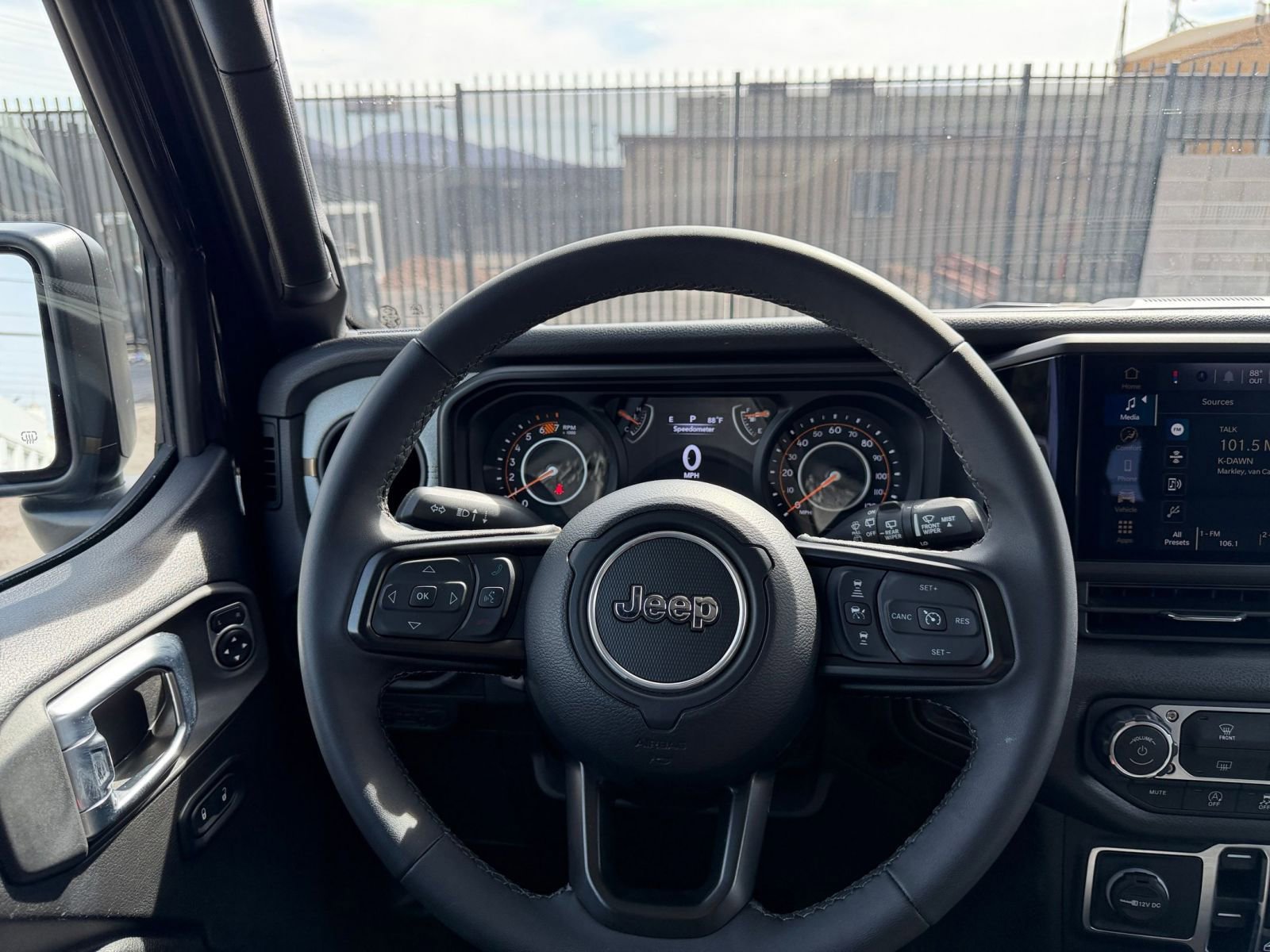 Used 2025 Jeep Wrangler Sport S image 33