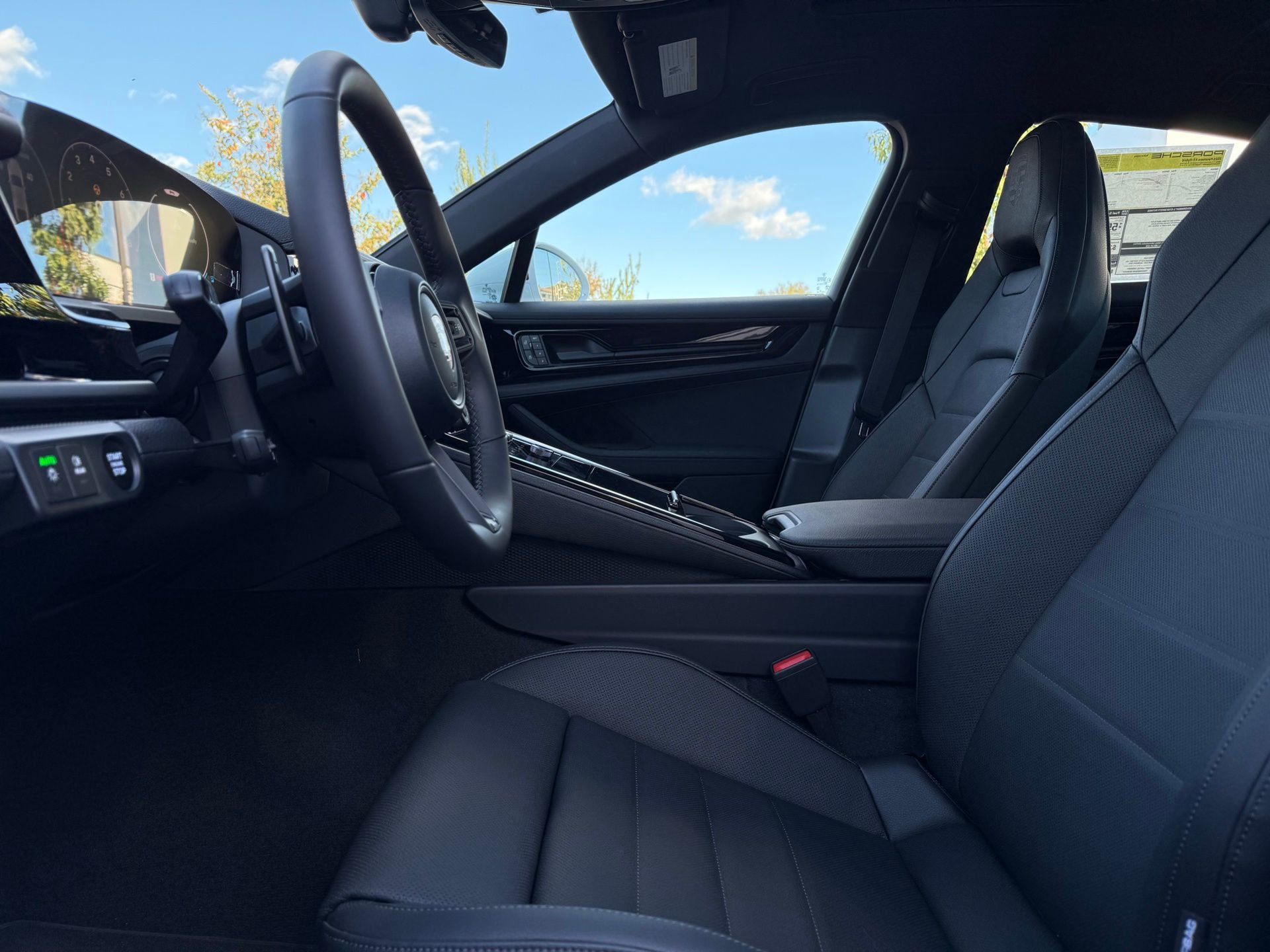 New 2026 Porsche Panamera 4 E-Hybrid AWD/4WD image 13