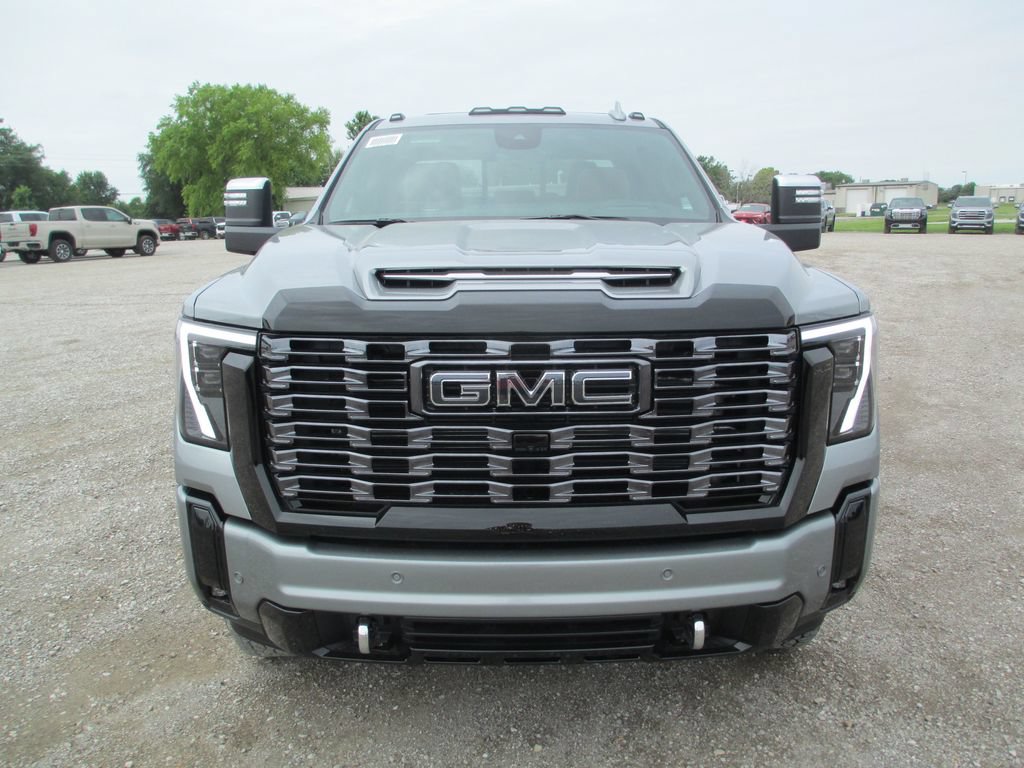 New 2026 GMC Sierra 2500 Denali Ultimate AWD/4WD image 12