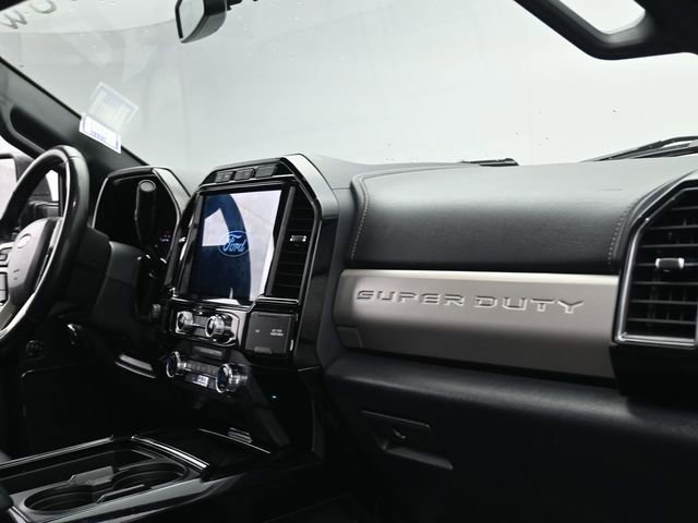 Used 2022 Ford F250 Lariat w/ Black Appearance Package image 28