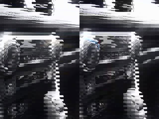 Used 2019 Toyota RAV4 LE image 14